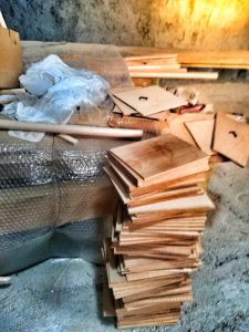 چوب های برش خورده 