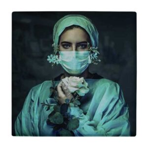 کاشی طرح پرستار