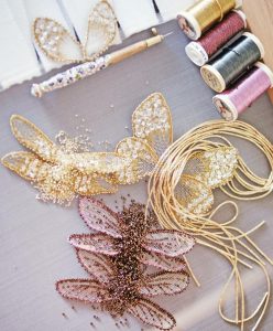 آموزش هنر تنبور دوزی (تمبور دوزی)